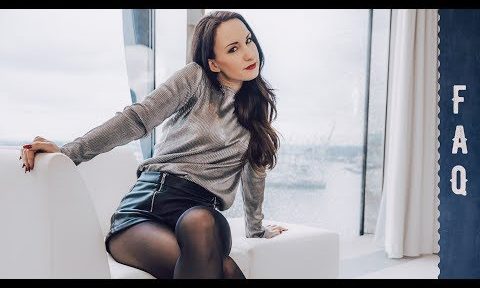 FAQ 10 QUESTIONS | Tights, pantyhose, leather hot pants | Favorite videos, friend, YouTuber
