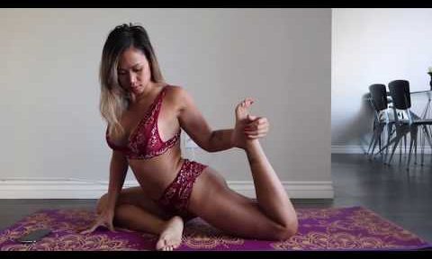 FRIDAY YOGA