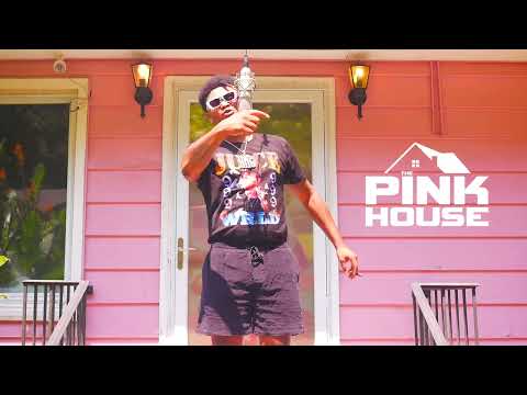 T-Hood – “Off”|The Pink House [Live Performance]