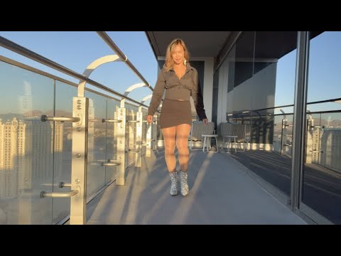 VEGAS BALCONY HOTEL VIEW & NEW OUTFIT LOOK